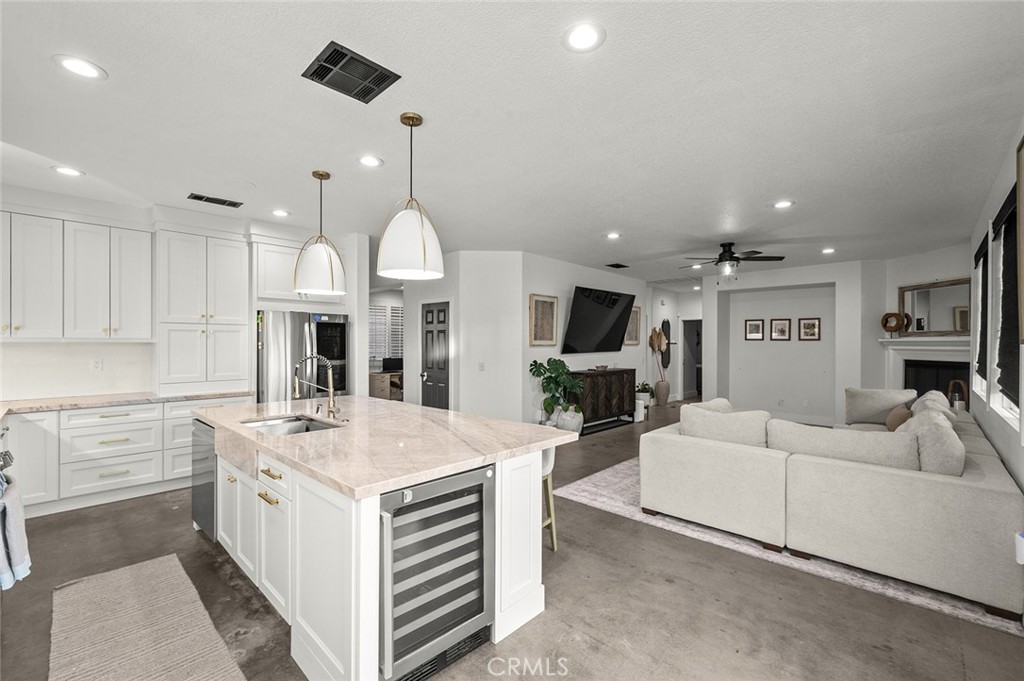 6945 Cedar Creek Road Eastvale, CA 92880 - Photo 5 of 44