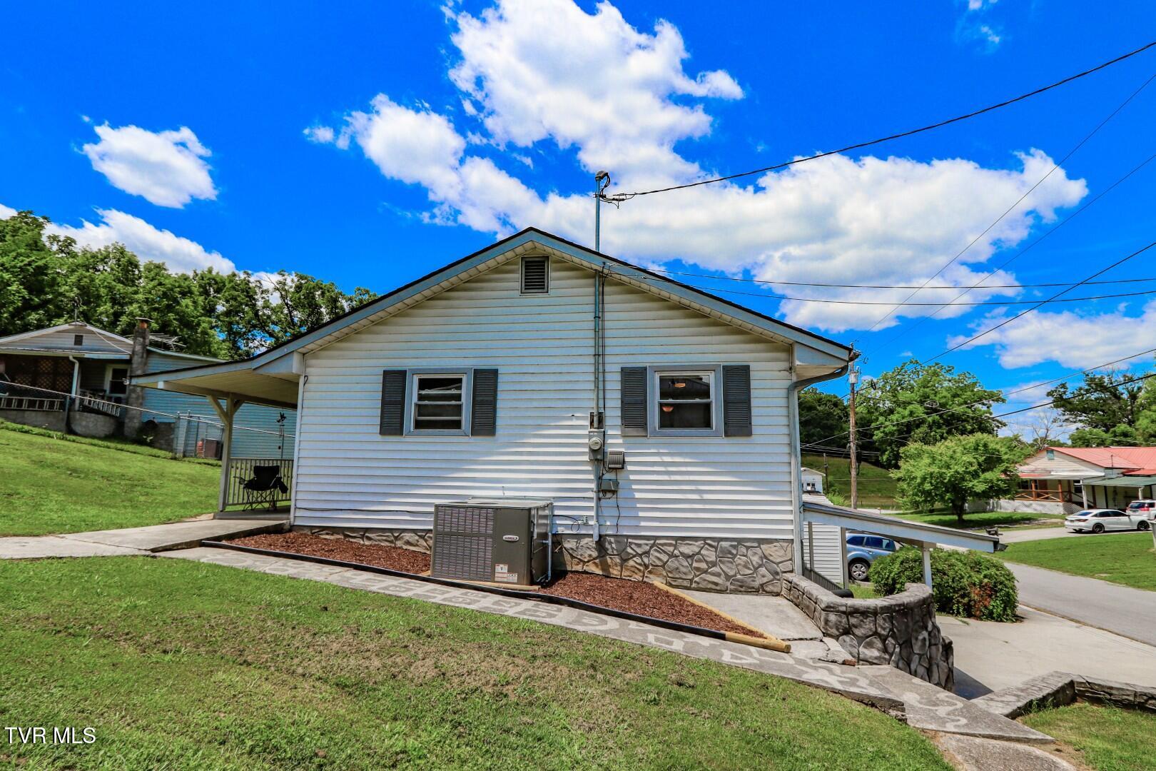 421 Duncan Street Newport, TN 37821 - Photo 30 of 56 27