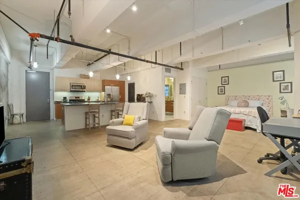 $349,900 | 746 South Los Angeles Street, Unit 403, Los Angeles, CA 90014