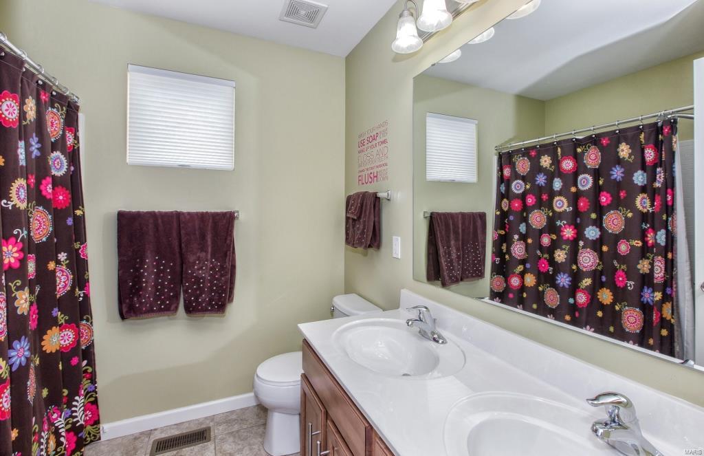 460 Maple Rise Path Chesterfield, MO 63005 - Photo 28 of 46 Gallery Image 28