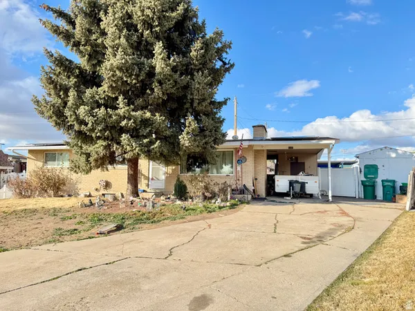 $399,900 | 1127 East 1050th Street South, Clearfield, UT 84015