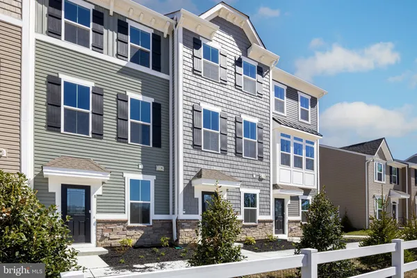 $2,900 | 10 Sidney Lane, Stratford, NJ 08084