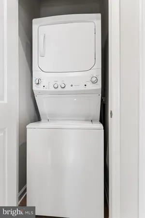 $2,900 | 10 Sidney Lane, Stratford, NJ 08084