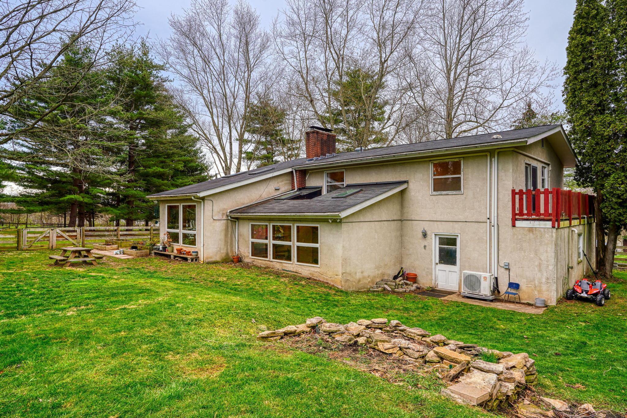 5055 Riverside Drive Delaware, OH 43015 - Photo 10 of 48 5055 Riverside Dr (6)