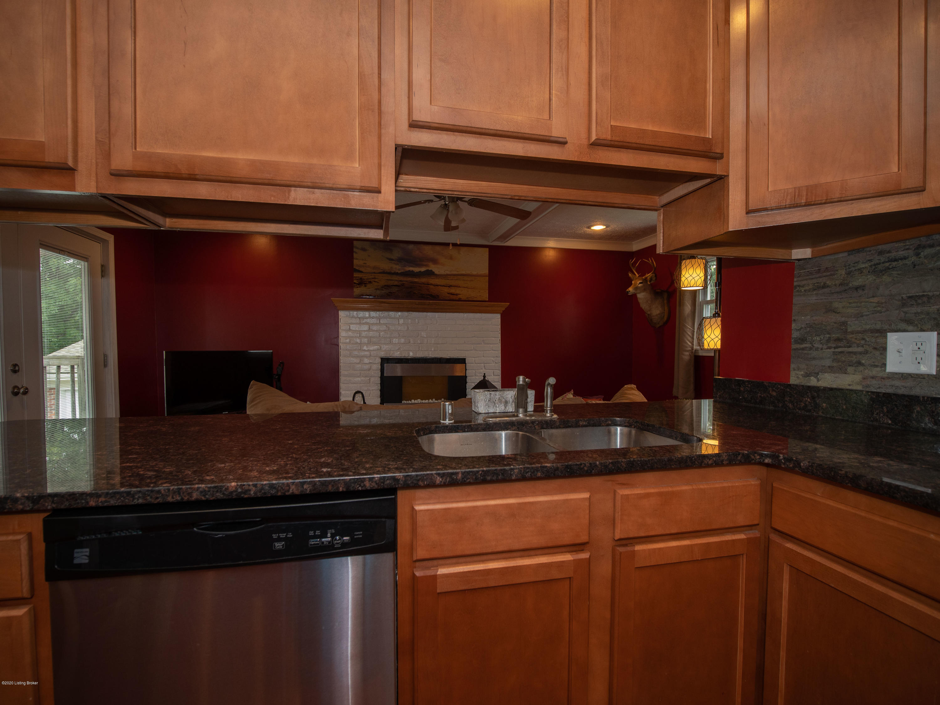 10202 St Rene Road Louisville, KY 40299 - Photo 16 of 66 10202 Saint Rene Road (48 of 95)
