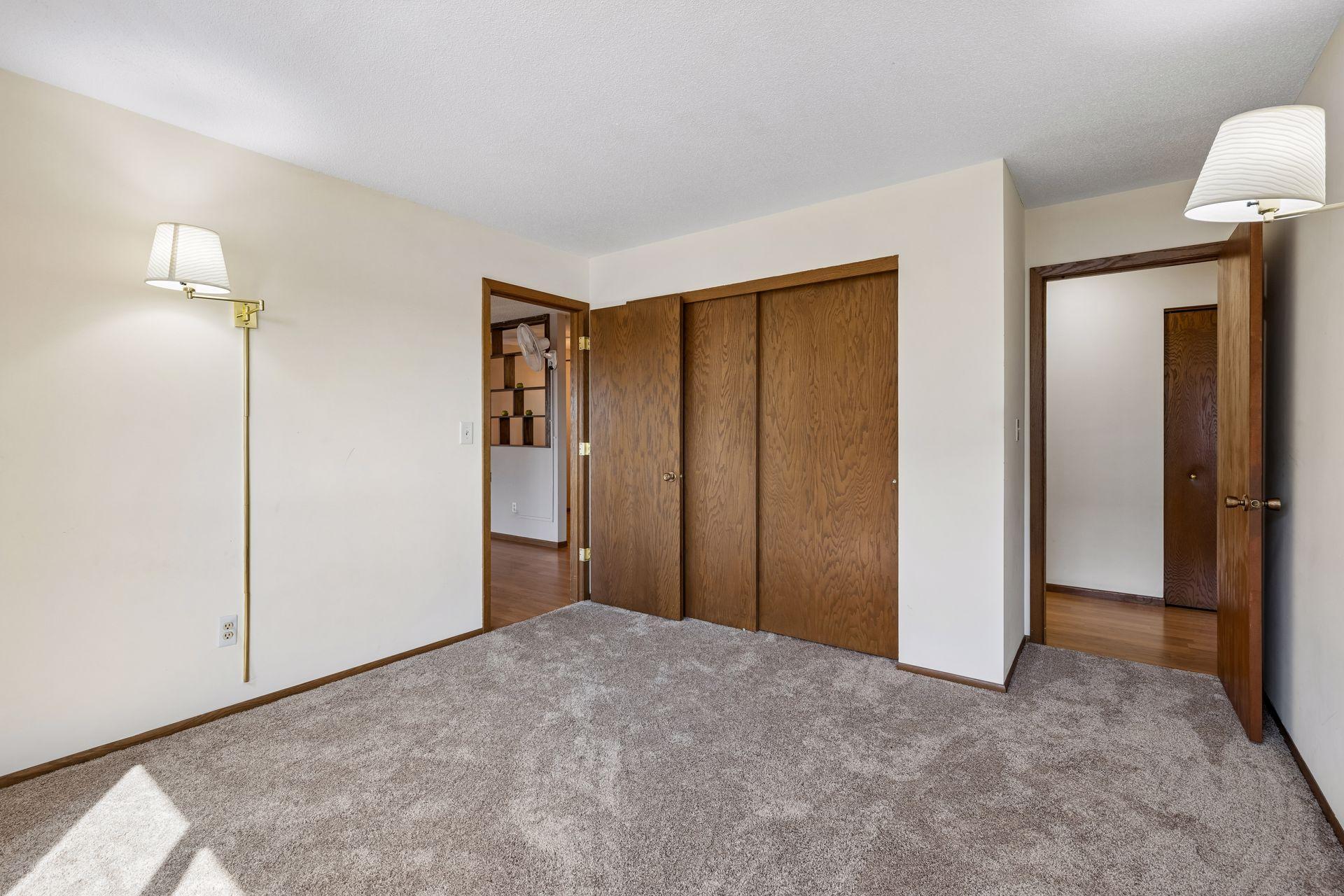 1 West Lake Street, Unit 420 Minneapolis, MN 55408 - Photo 18 of 37