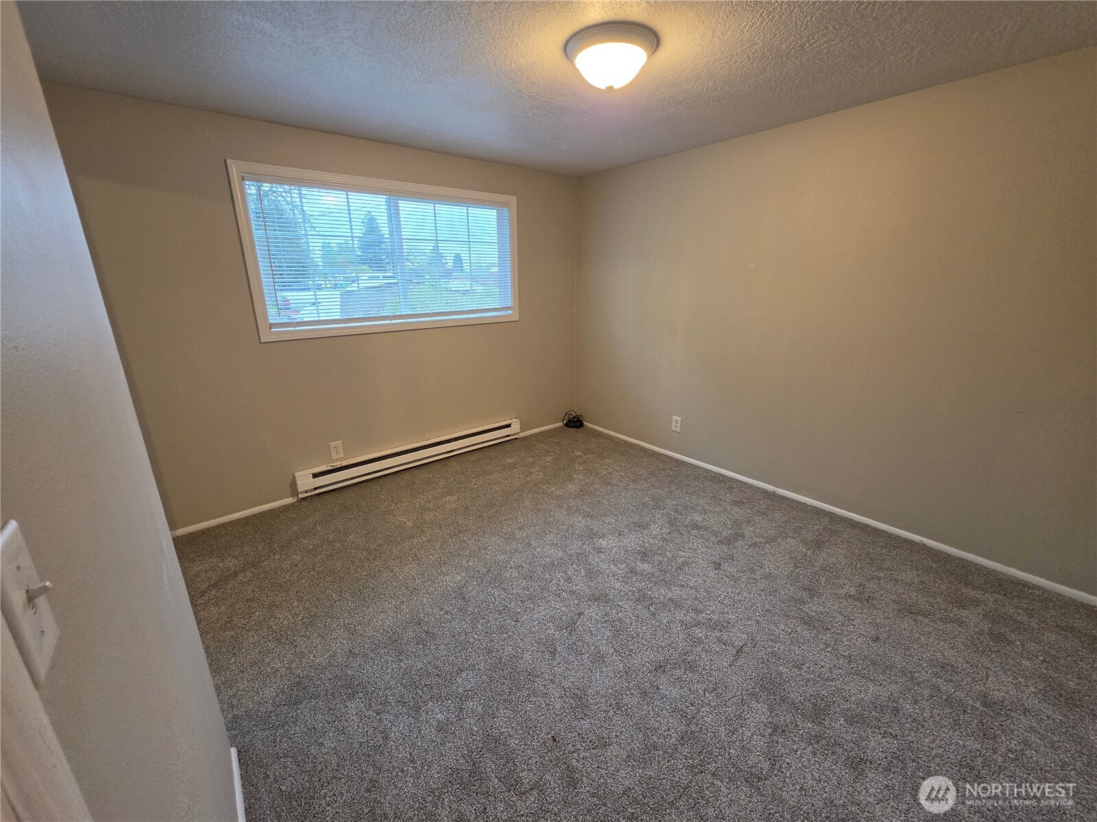 3293 Olive Way Longview, WA 98632 - Photo 18 of 30