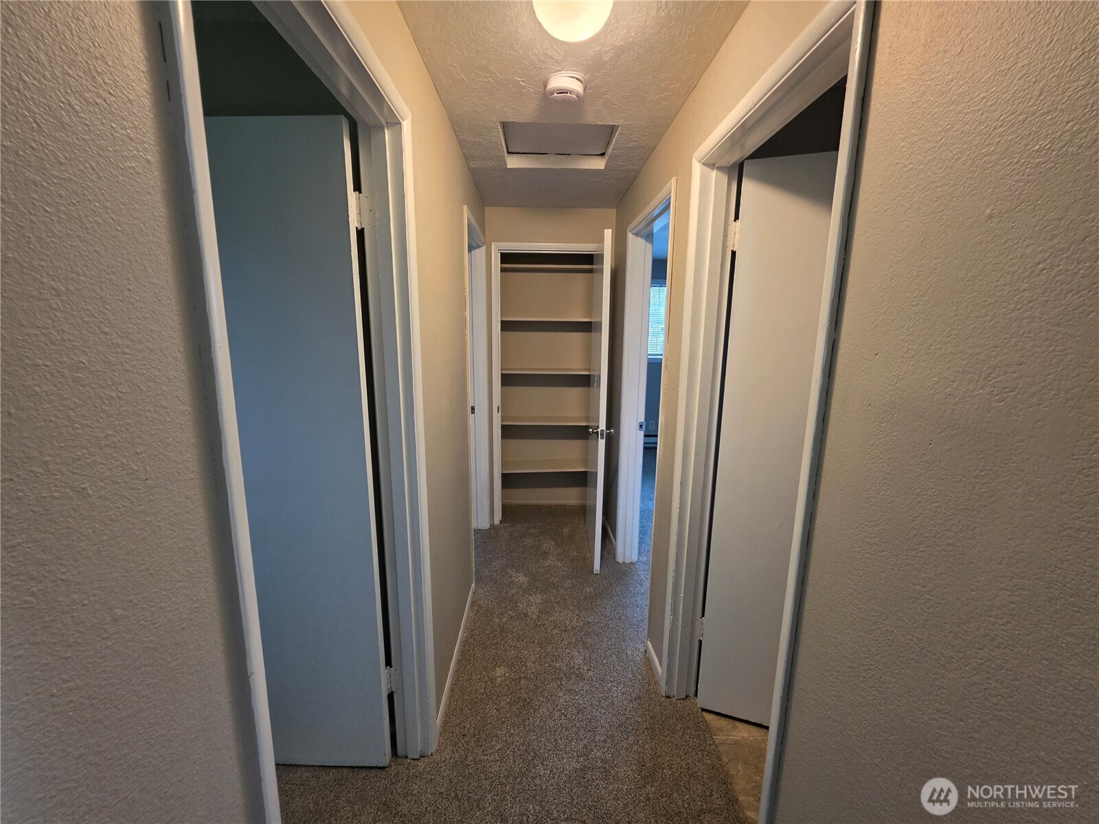 3293 Olive Way Longview, WA 98632 - Photo 20 of 30