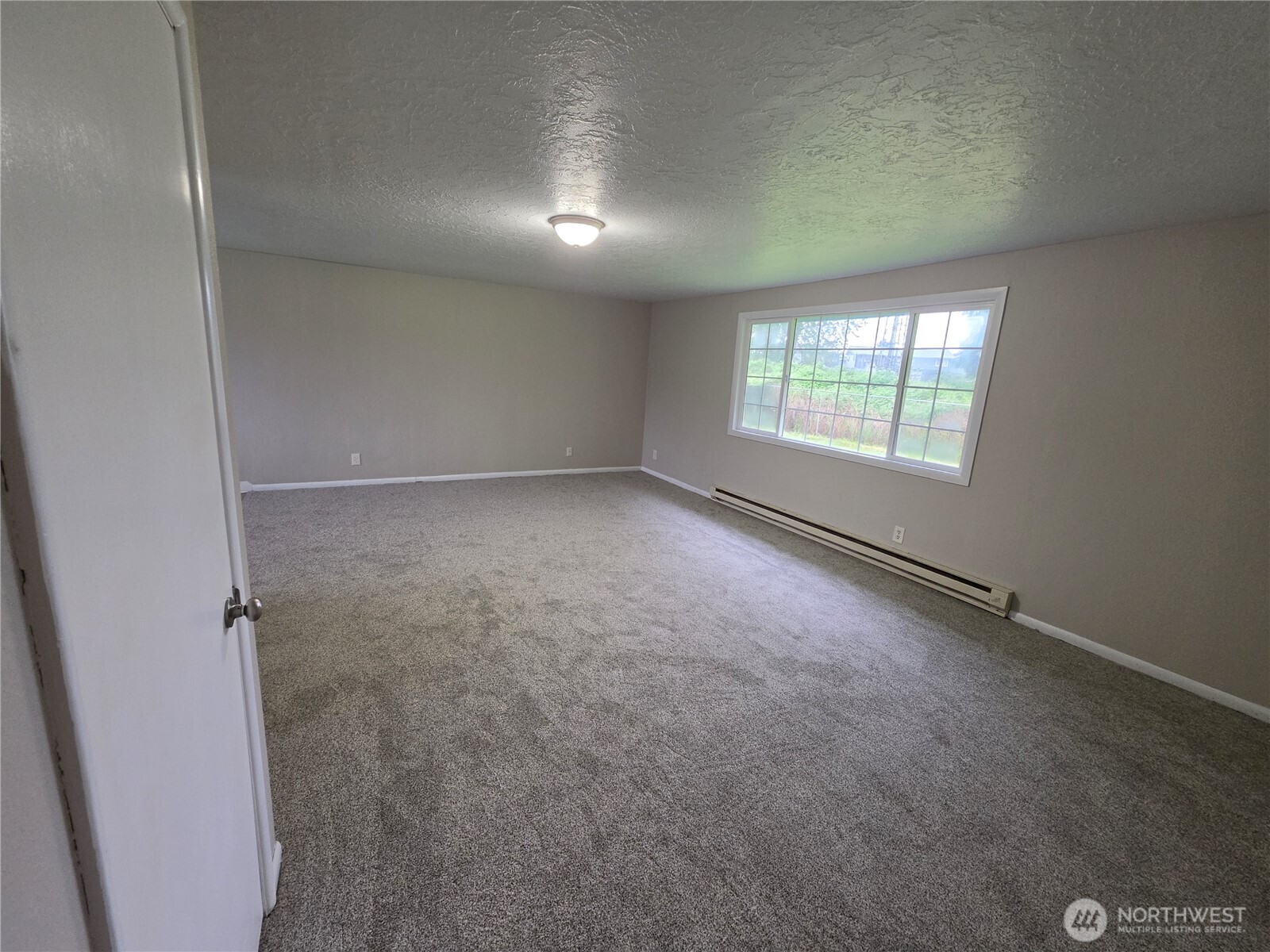 3293 Olive Way Longview, WA 98632 - Photo 5 of 30