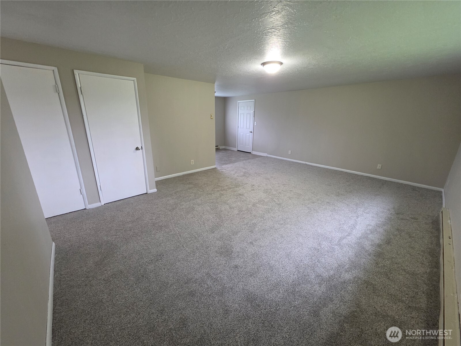3293 Olive Way Longview, WA 98632 - Photo 6 of 30