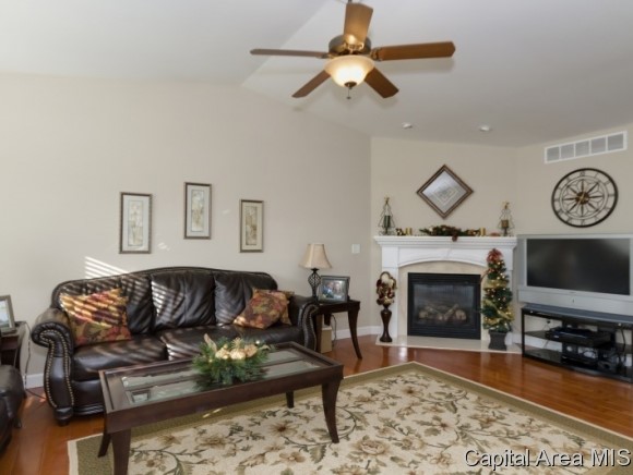3205 Mackinaw Lane Springfield, IL 62711 - Photo 6 of 21
