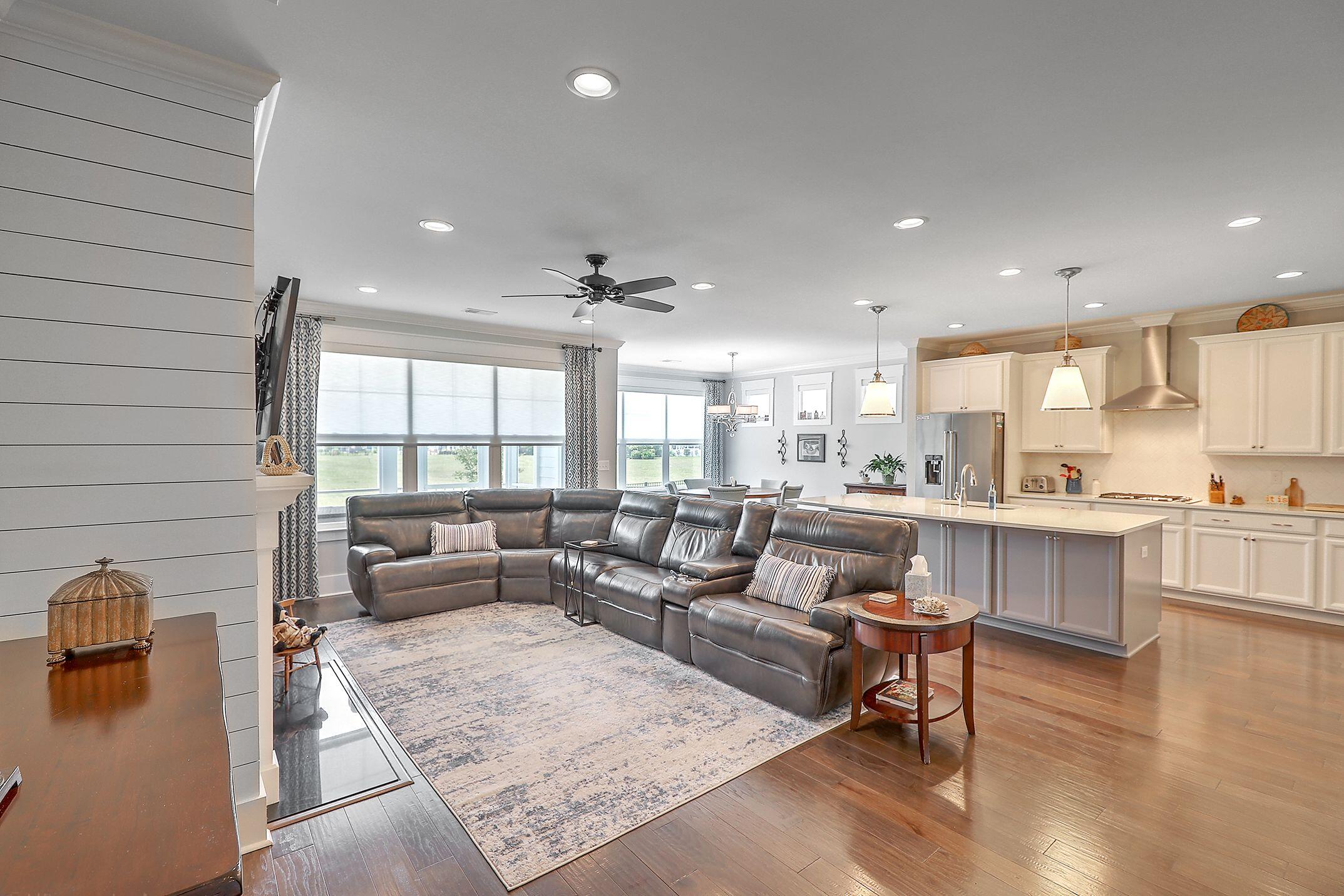 117 Calm Water Way Summerville, SC 29486 - Photo 9 of 54 9