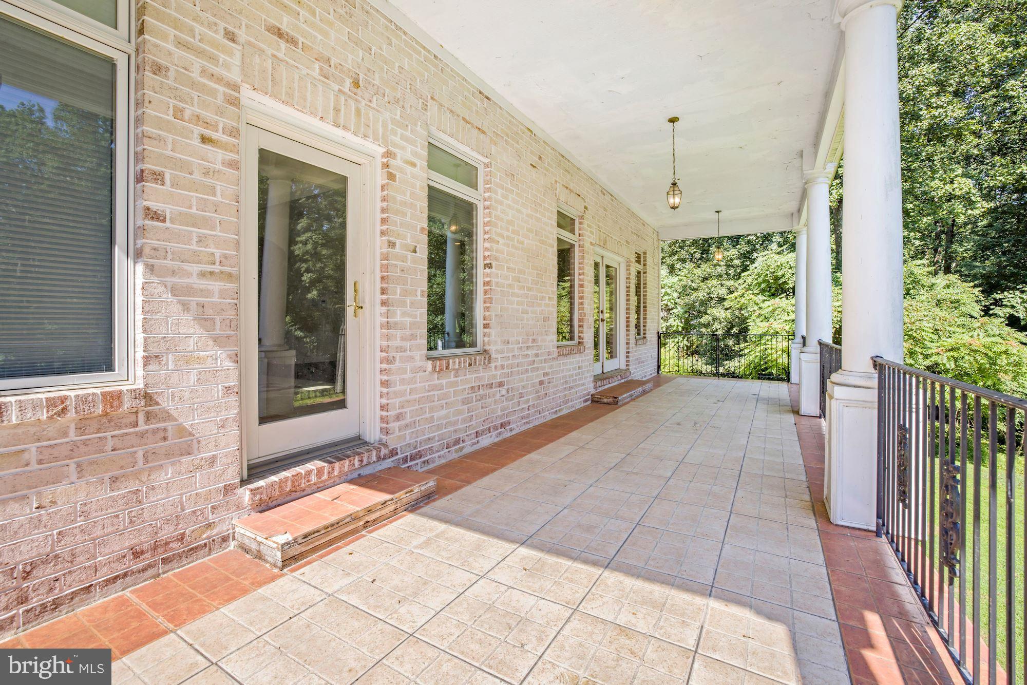 14775 River Road Potomac, MD 20854 - Photo 5 of 11