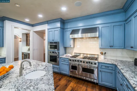 $4,295,000 | 53 Hidden Oaks Drive, Lafayette, CA 94549