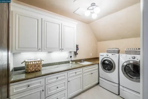 $4,295,000 | 53 Hidden Oaks Drive, Lafayette, CA 94549