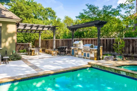 $4,295,000 | 53 Hidden Oaks Drive, Lafayette, CA 94549