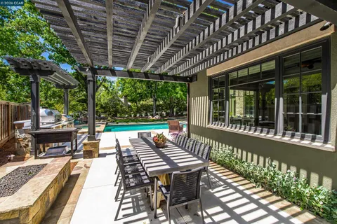 $4,295,000 | 53 Hidden Oaks Drive, Lafayette, CA 94549