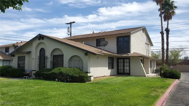 $1,295 | 1291 Elizabeth Avenue, Unit 2, Las Vegas, NV 89119