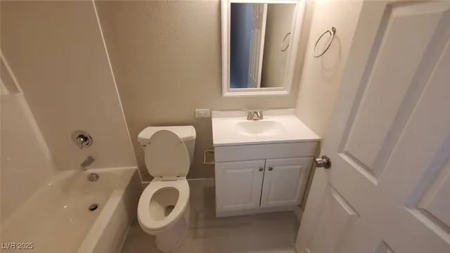 $1,295 | 1291 Elizabeth Avenue, Unit 2, Las Vegas, NV 89119