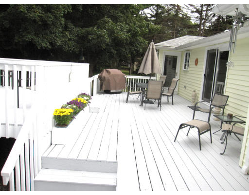 29 Peter Road North Reading, MA 01864 - Photo 16 of 19 Gallery Image 16