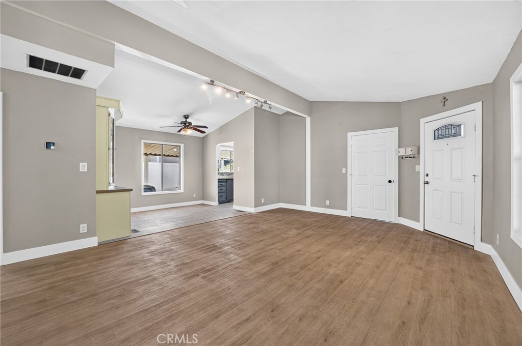 15181 Van Buren, Unit 303 Riverside, CA 92504 - Photo 10 of 42 Gallery Image 10