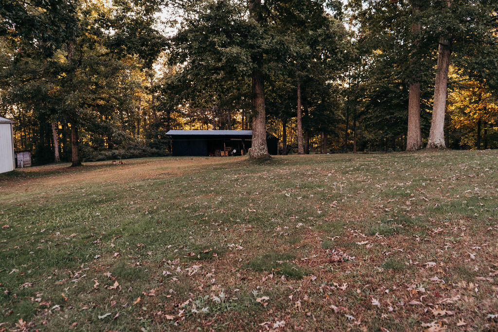 3794 Fall Lick Road Lancaster, KY 40444 - Photo 12 of 24 4677D5A2-3CC7-4EED-A33D-19054A1E38A7