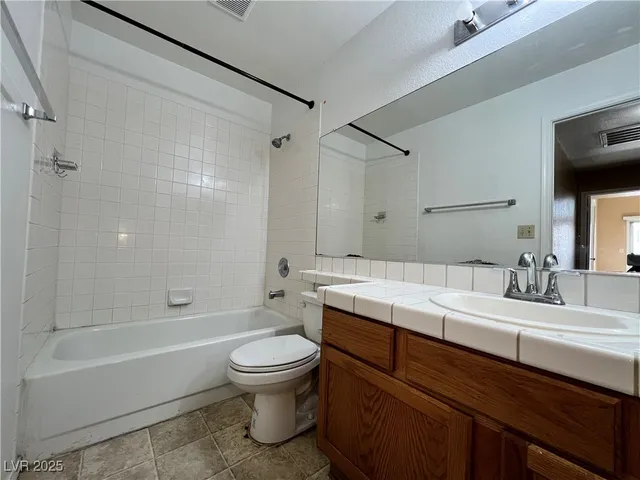 $2,050 | 1605 Los Alamos Drive, North Las Vegas, NV 89031