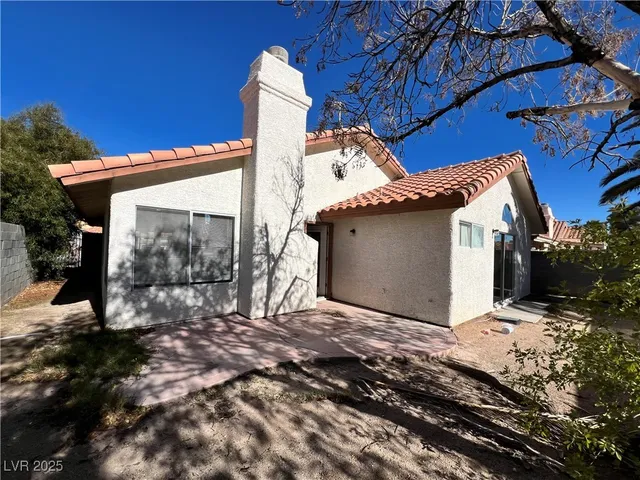 $2,050 | 1605 Los Alamos Drive, North Las Vegas, NV 89031