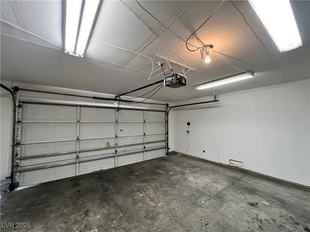 $2,050 | 1605 Los Alamos Drive, North Las Vegas, NV 89031