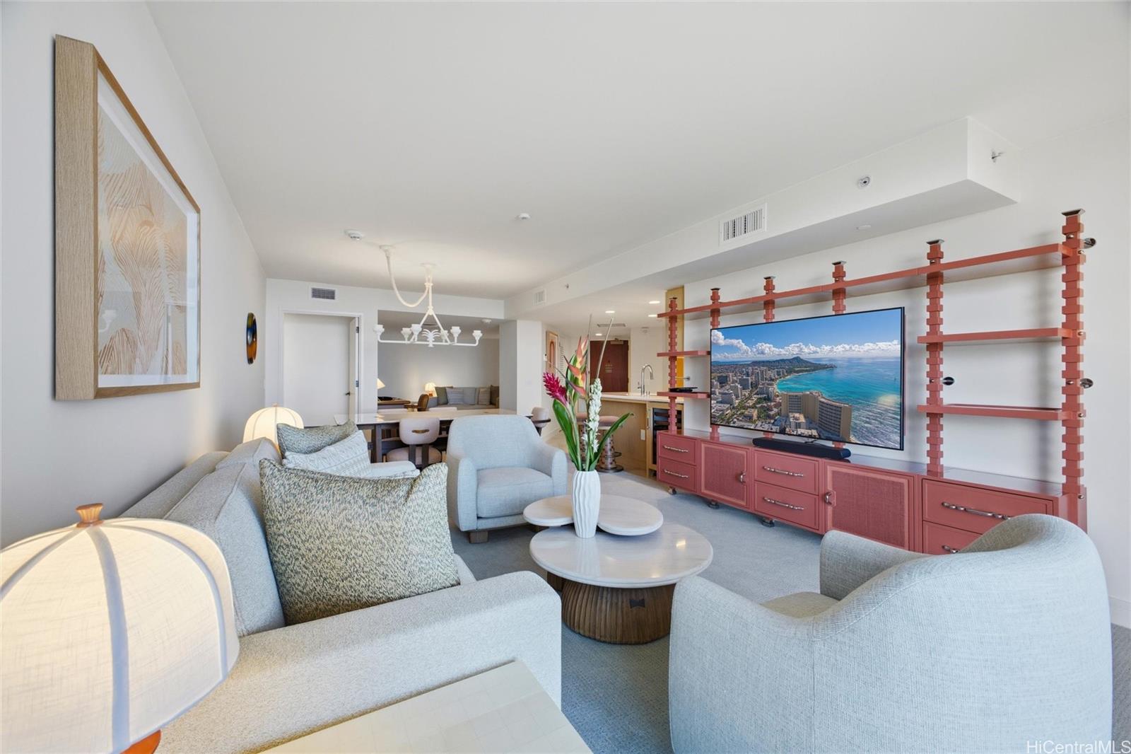 223 Saratoga Road, Unit 2015 Honolulu, HI 96815 - Photo 5 of 23 Gallery Image 5