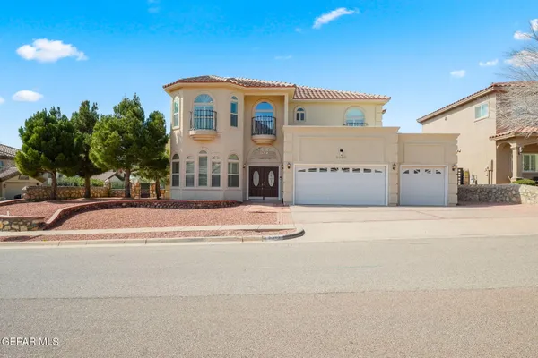 $570,000 | 6389 Franklin Trail Drive, El Paso, TX 79912