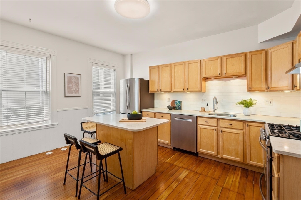 801 Centre Street, Unit 1 Boston, MA 02130 - Photo 14 of 26