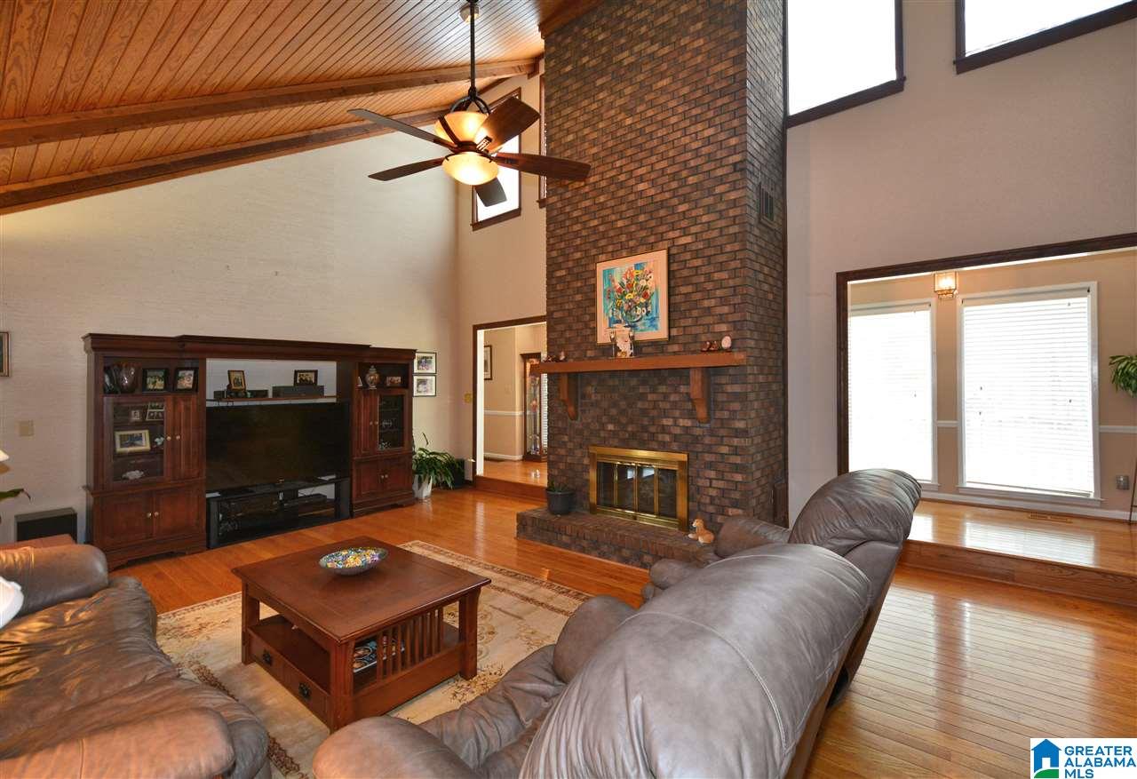 2428 Brook Run Birmingham, AL 35244 - Photo 9 of 50