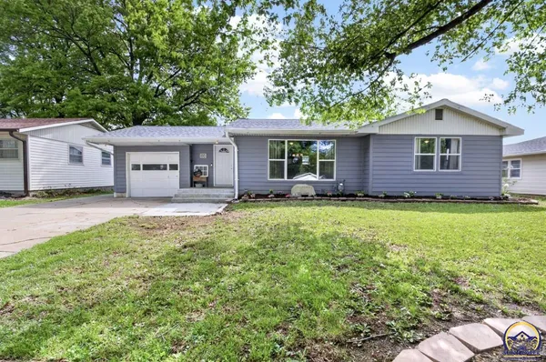 $229,750 | 504 Montana Avenue, Holton, KS 66436