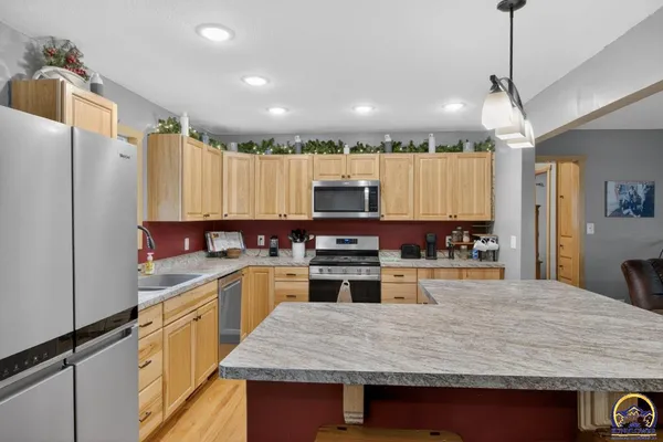 $229,750 | 504 Montana Avenue, Holton, KS 66436