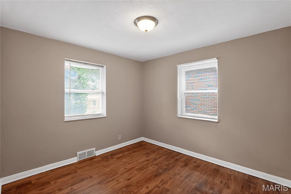 6929 Roland Boulevard St. Louis, MO 63121 - Photo 11 of 24 Gallery Image 11