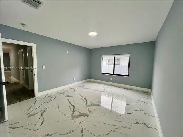 $4,000 | 3297 Southwest 26th Street, Unit 3299, Miami, FL 33133