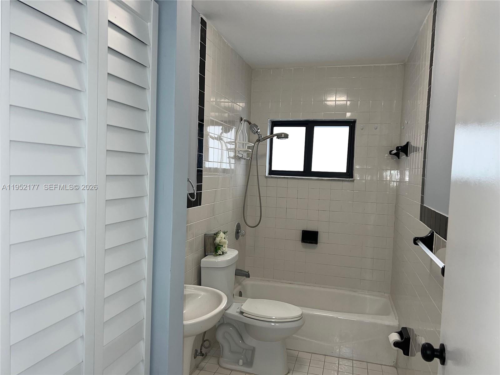 3297 Southwest 26th Street, Unit 3299 Miami, FL 33133 - Photo 32 of 39