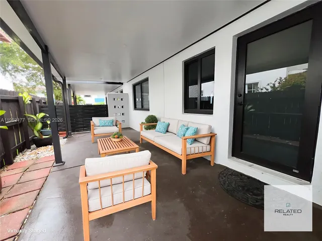 $4,000 | 3297 Southwest 26th Street, Unit 3299, Miami, FL 33133