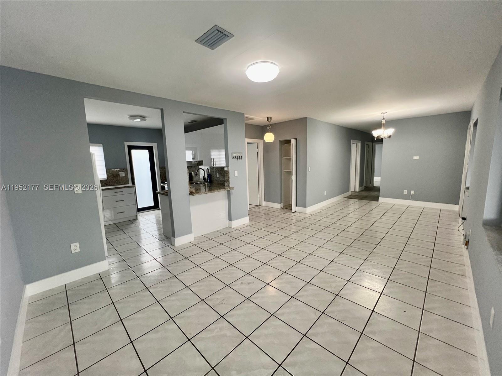 3297 Southwest 26th Street, Unit 3299 Miami, FL 33133 - Photo 7 of 39