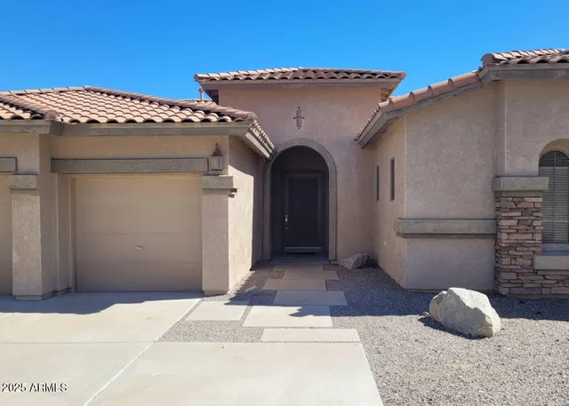 a view of a house with a outdoor space