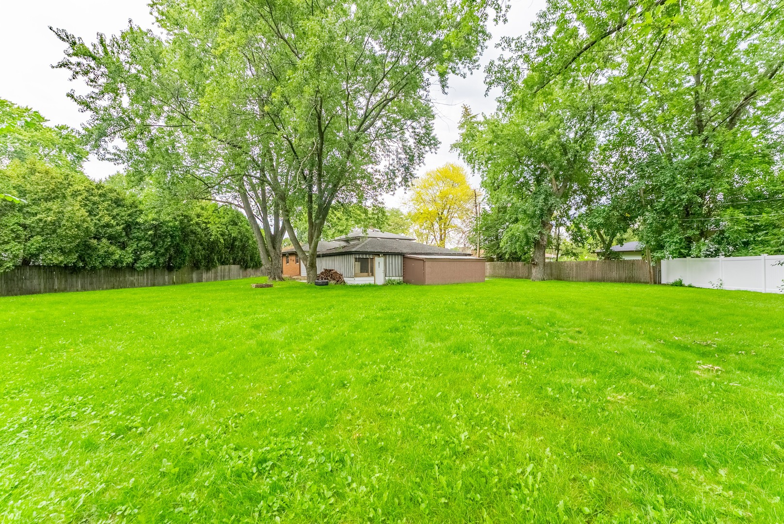 22819 Davy Court Plainfield, IL 60586 - Photo 12 of 36 a view of green field with trees in the background