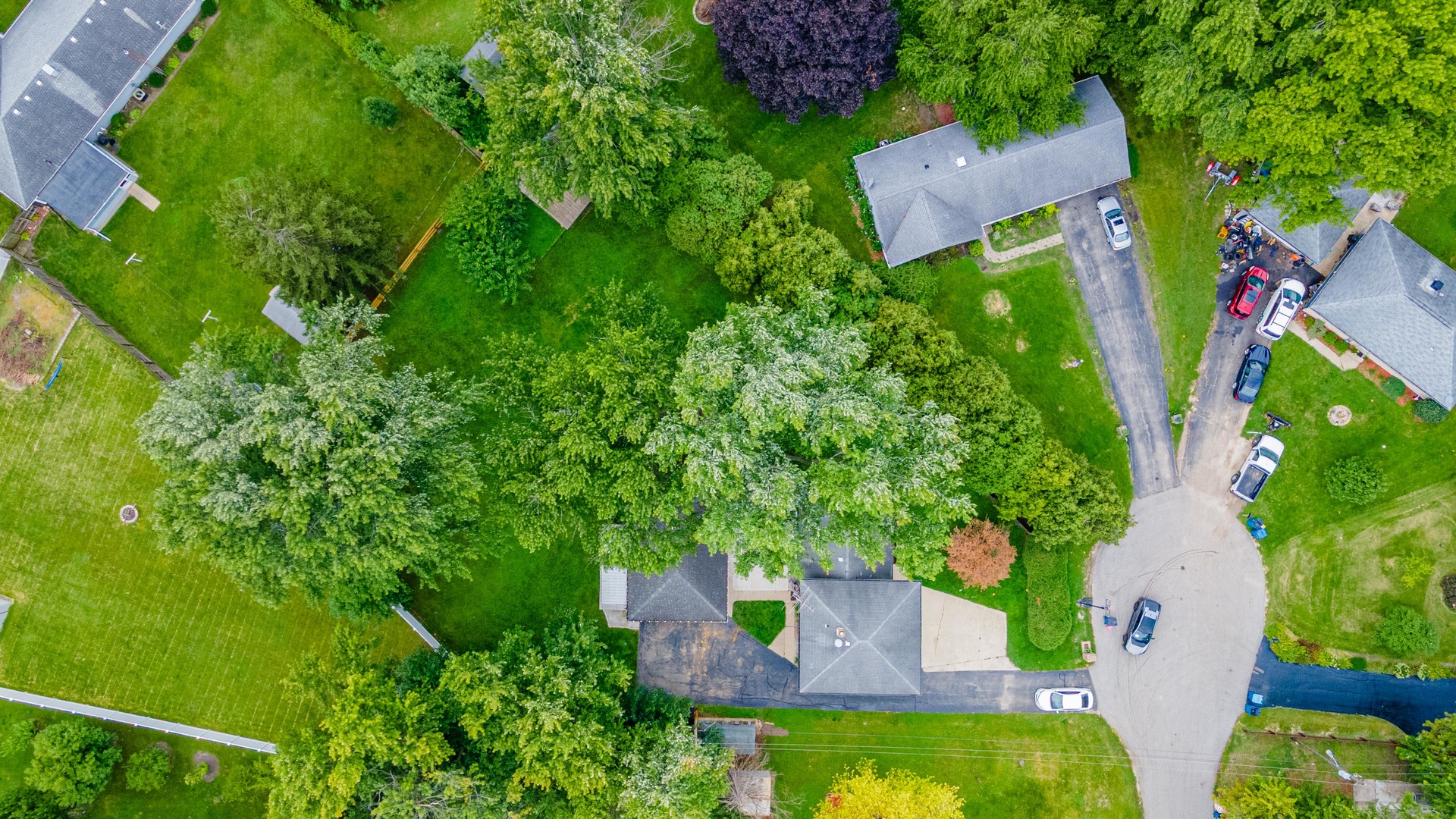 22819 Davy Court Plainfield, IL 60586 - Photo 7 of 36 an aerial view of a house with swimming pool and garden space