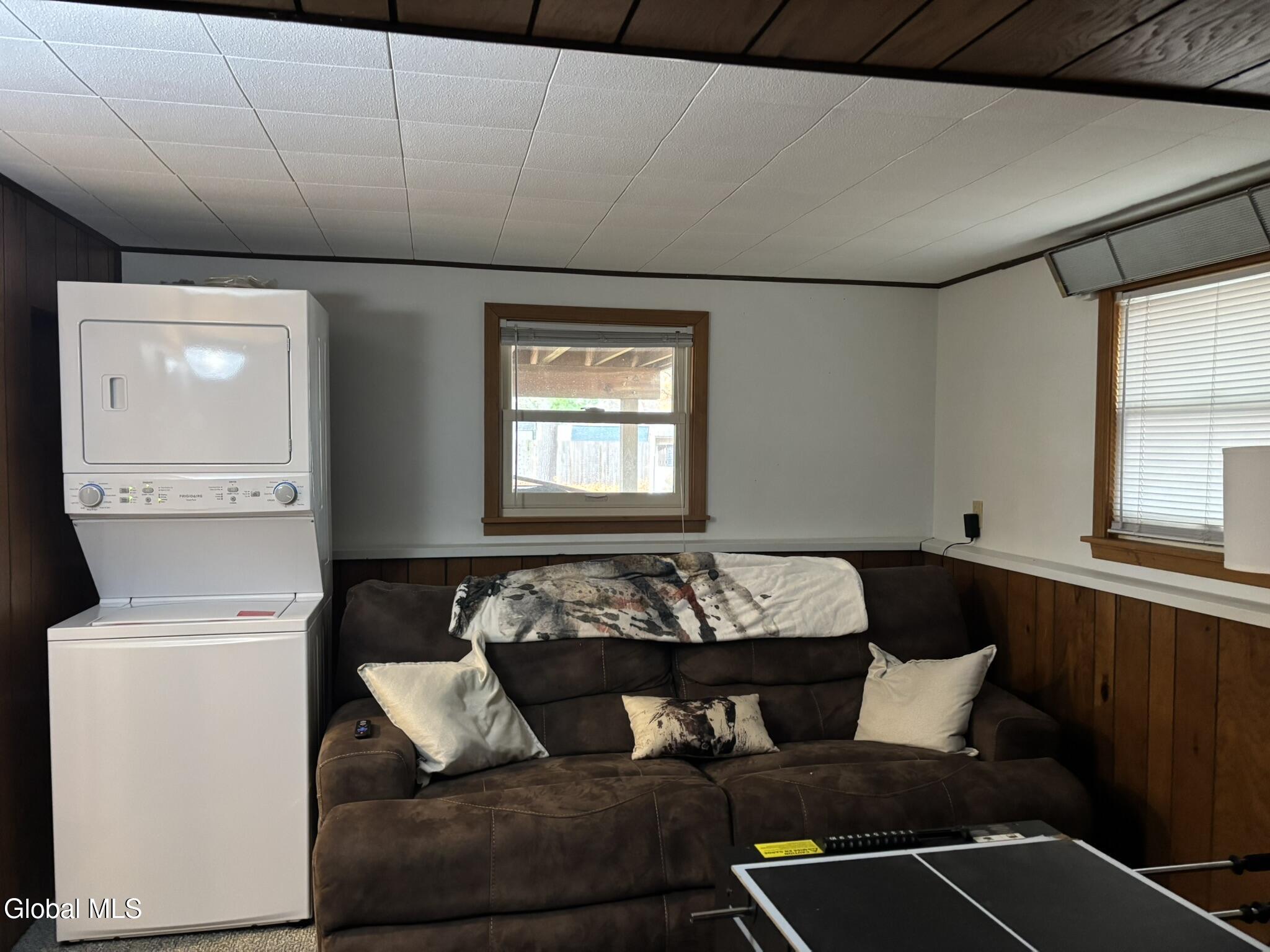 52 Trottingham Road Saratoga Springs, NY 12866 - Photo 27 of 35 IMG_7220