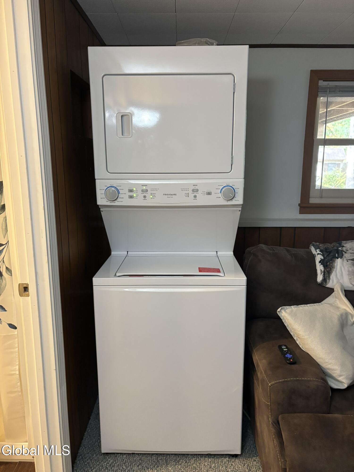 52 Trottingham Road Saratoga Springs, NY 12866 - Photo 28 of 35 IMG_7221