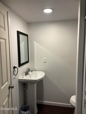 $2,900 | 52 Trottingham Road, Saratoga Springs, NY 12866