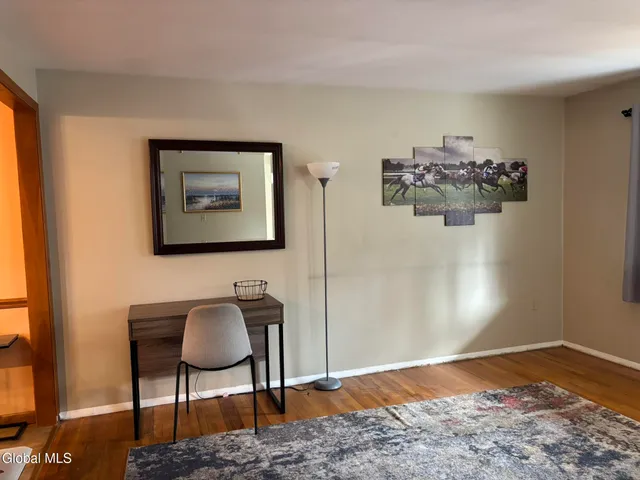 $2,900 | 52 Trottingham Road, Saratoga Springs, NY 12866