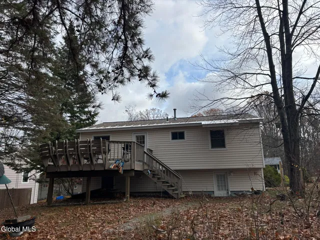 $2,900 | 52 Trottingham Road, Saratoga Springs, NY 12866