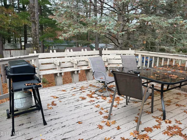 $2,900 | 52 Trottingham Road, Saratoga Springs, NY 12866