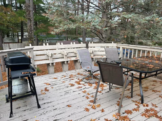 $2,900 | 52 Trottingham Road, Saratoga Springs, NY 12866